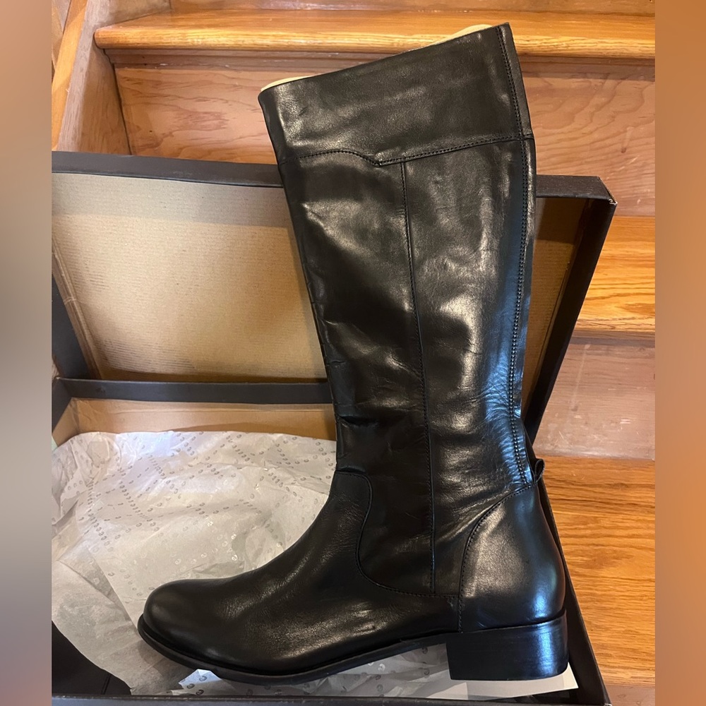 Knee high Black leather boots